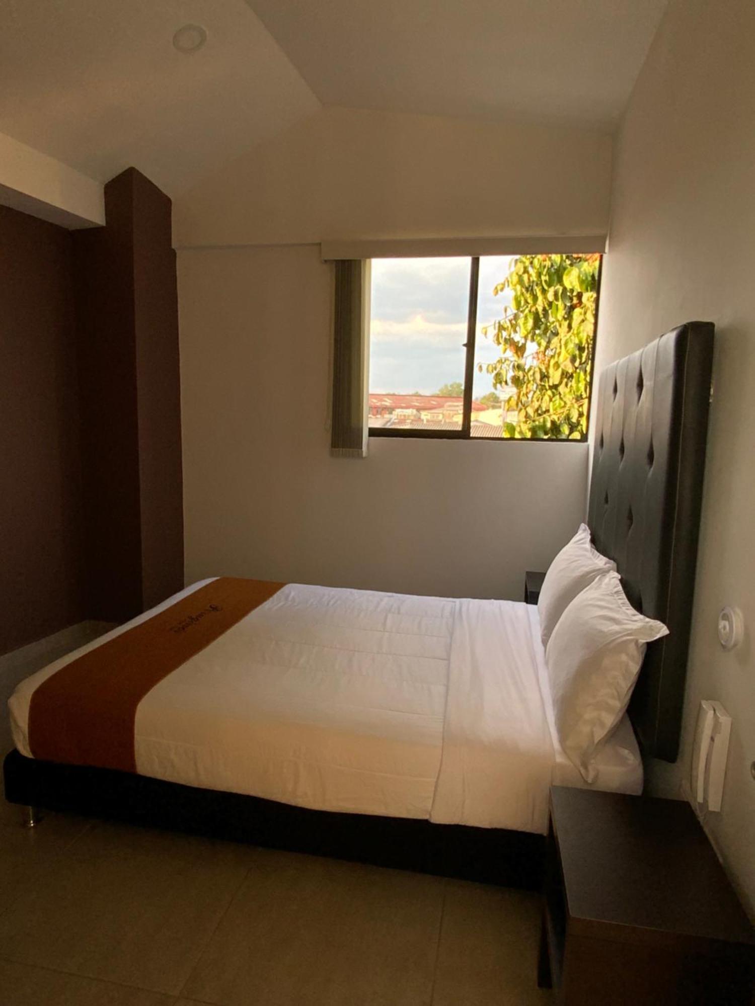 Perugino´S Hotel Galeria Popayán Eksteriør billede
